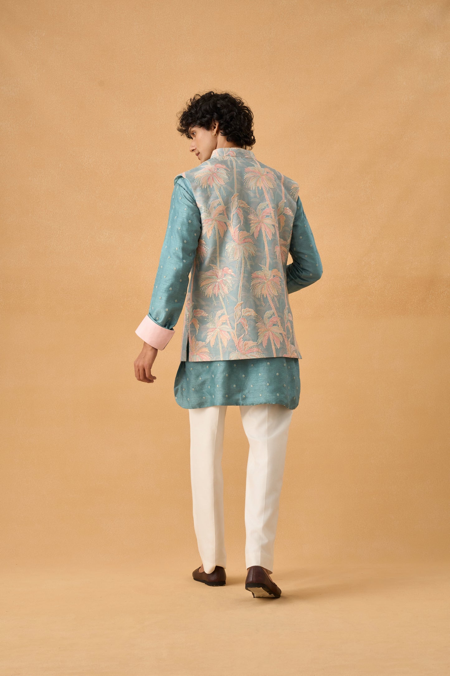 Aqua Kurta Bandi Set In Raw Silk