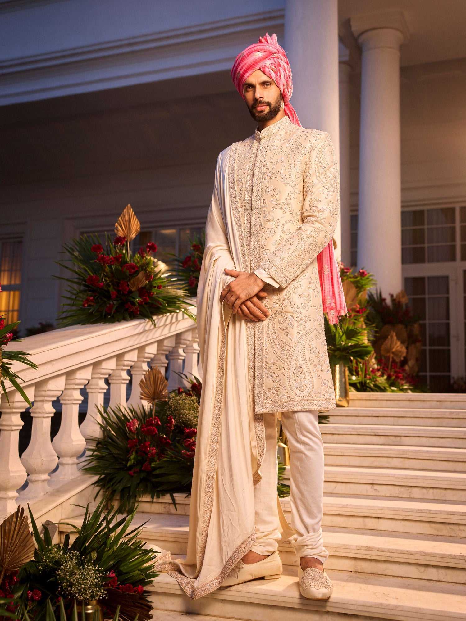 AVYA GROOM