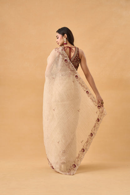 Golden Crushed Tissue Saree With Scallop Border