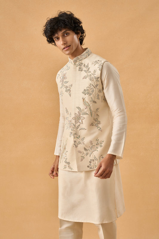 Cream Kurta Bandi Set In Raw Silk