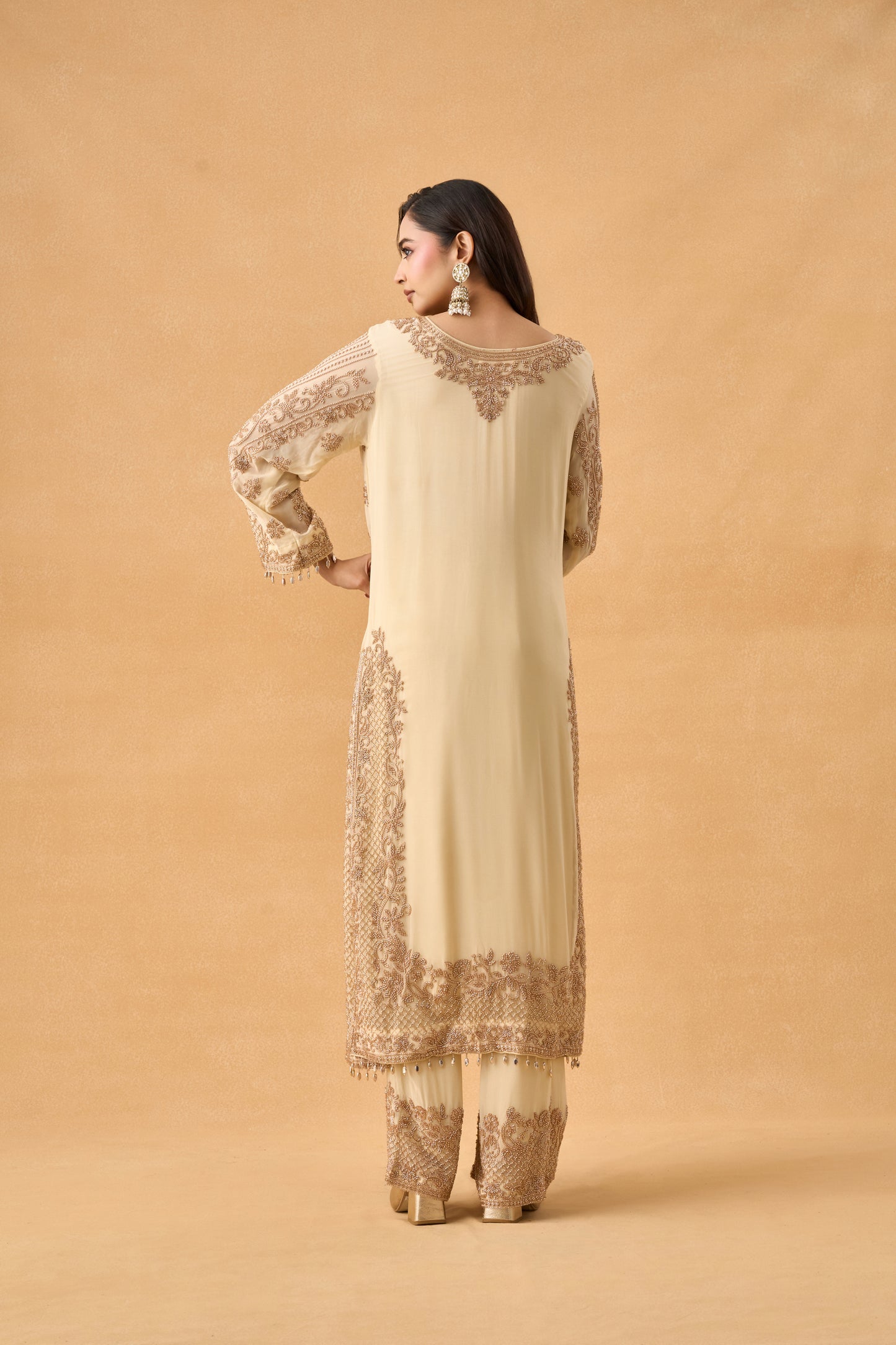 Cream Georgette Pakistani Salwar Kameez Set