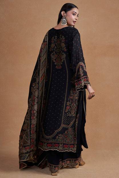 Black Suit Set With Aari Detailing