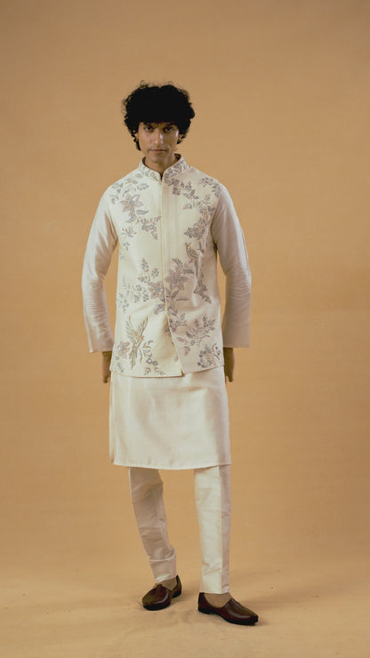 Cream Kurta Bandi Set In Raw Silk
